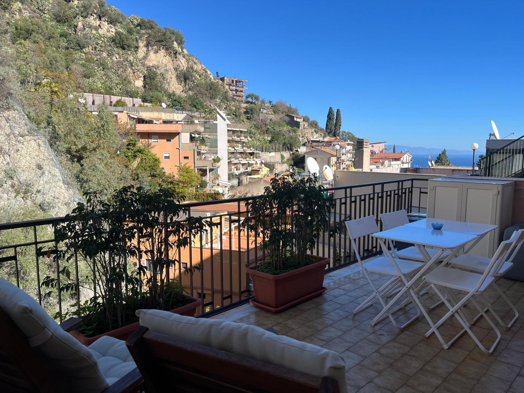 La Casa Di Andrea Lejlighed Taormina Eksteriør billede
